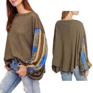 We The Free People Balloon Sleeve Waffle Knit Thermal Blouse Top Sz PS Olive GUC
